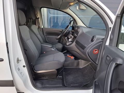 Mercedes-Benz Citan 109 CDI BlueEFFICIENCY Business Ambition AIRCO / CRUISE CONTROLE / EURO 6