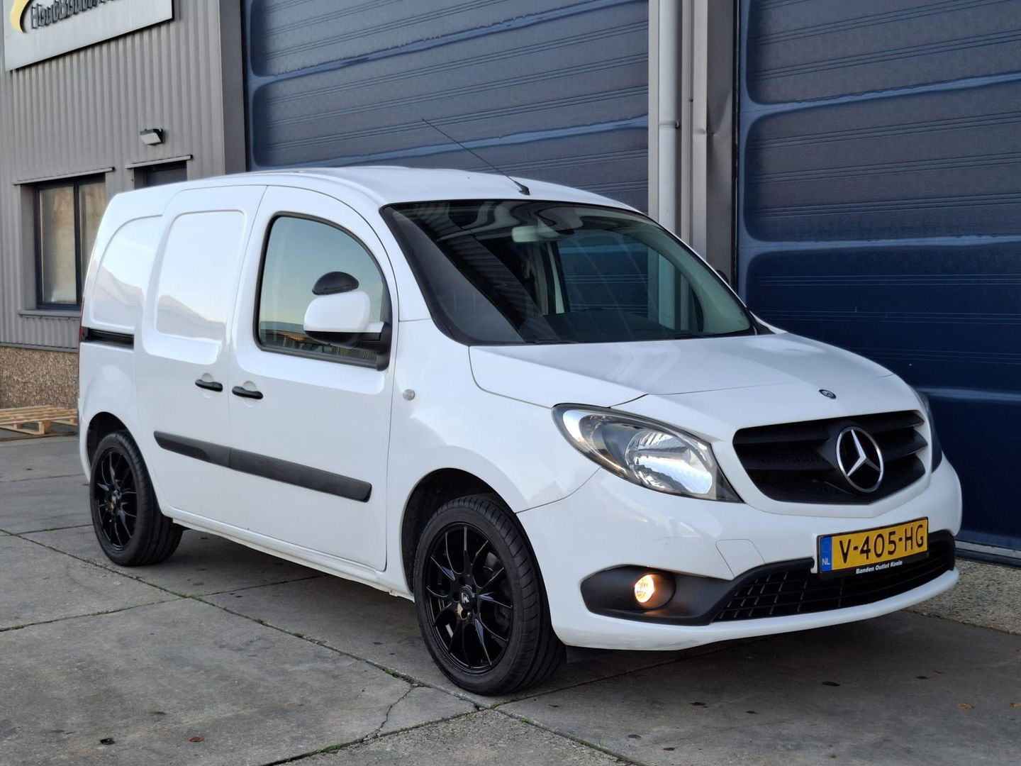 Mercedes-Benz Citan 109 CDI BlueEFFICIENCY Business Ambition AIRCO / CRUISE CONTROLE / EURO 6