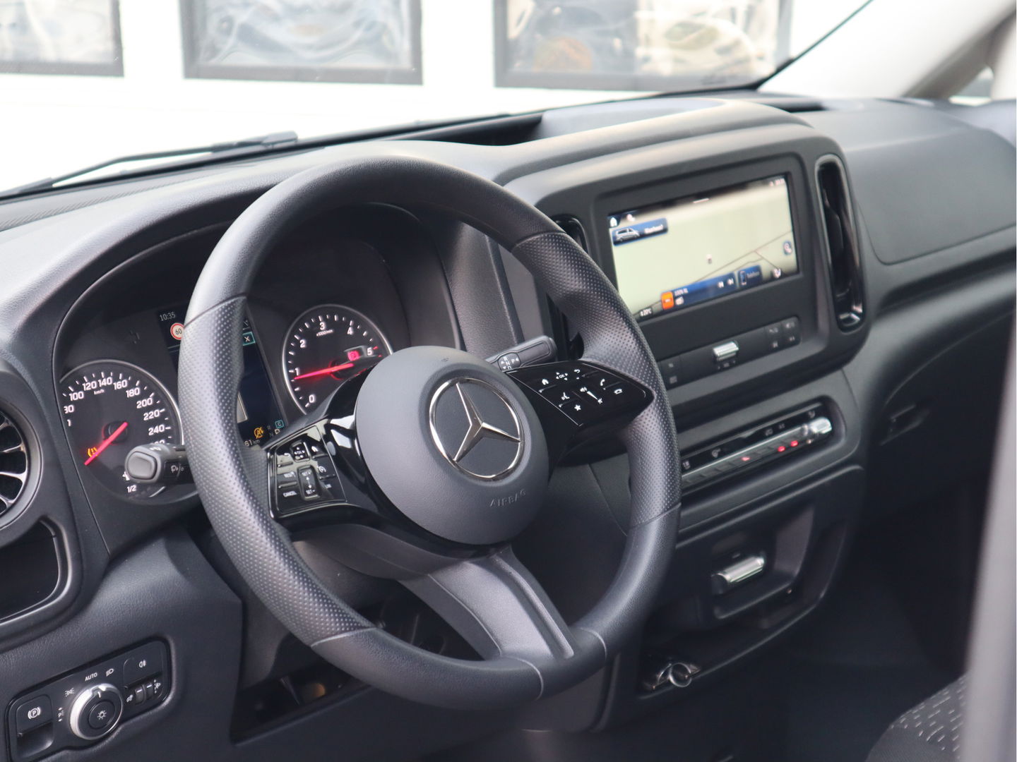 Mercedes-Benz Vito 116 CDI Euro 6 Automaat L3 Extra Lang - MBUX - Cruise