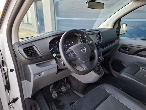 Opel Vivaro 2.0 CDTI L3H1 Edition AIRCO / CRUISE CONTROLE / NAVI / CARPLAY / TREKHAAK / KASTEN INRICHTING
