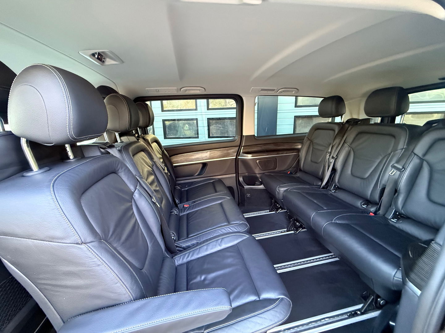 Mercedes-Benz EQV 300 90kWh SoH 96,2 % L3 Extra Lang - 8 Zits - Leder - elc. Schuif