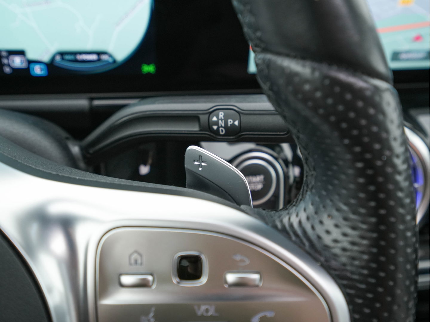 Mercedes-Benz EQA 250 Edition-1 Sport-Pack 67 kWh [ 3-Fase ] *PANO | HEAD-UP | DISTRONIC-PLUS | BURMESTER-AUDIO | WIDE-SCREEN-DIGI-COCKPIT | FULL-LED | FUFLL-LEATHER | MEMORY-PACK | TOP-VIEW | NAVI-FULLMAP | DAB+ | KEYLESS | HEATED-SPORTSEAT