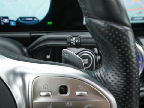 Mercedes-Benz EQA 250 Edition-1 Sport-Pack 67 kWh [ 3-Fase ] *PANO | HEAD-UP | DISTRONIC-PLUS | BURMESTER-AUDIO | WIDE-SCREEN-DIGI-COCKPIT | FULL-LED | FUFLL-LEATHER | MEMORY-PACK | TOP-VIEW | NAVI-FULLMAP | DAB+ | KEYLESS | HEATED-SPORTSEAT