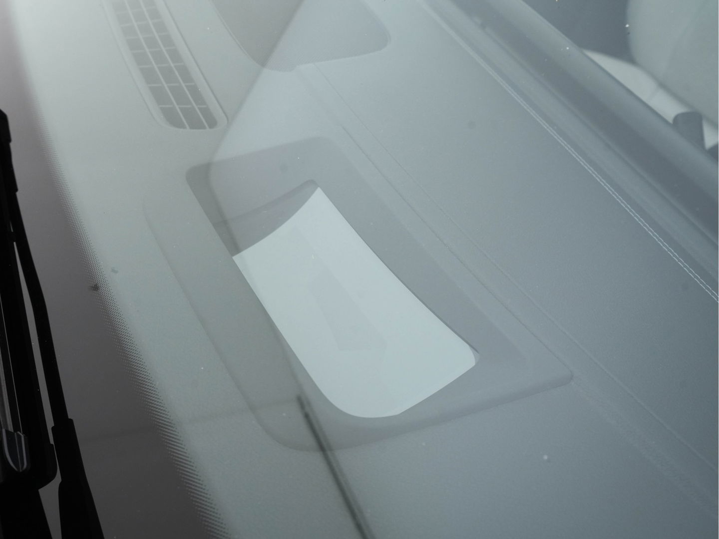 Mercedes-Benz EQA 250 Edition-1 Sport-Pack 67 kWh [ 3-Fase ] *PANO | HEAD-UP | DISTRONIC-PLUS | BURMESTER-AUDIO | WIDE-SCREEN-DIGI-COCKPIT | FULL-LED | FUFLL-LEATHER | MEMORY-PACK | TOP-VIEW | NAVI-FULLMAP | DAB+ | KEYLESS | HEATED-SPORTSEAT