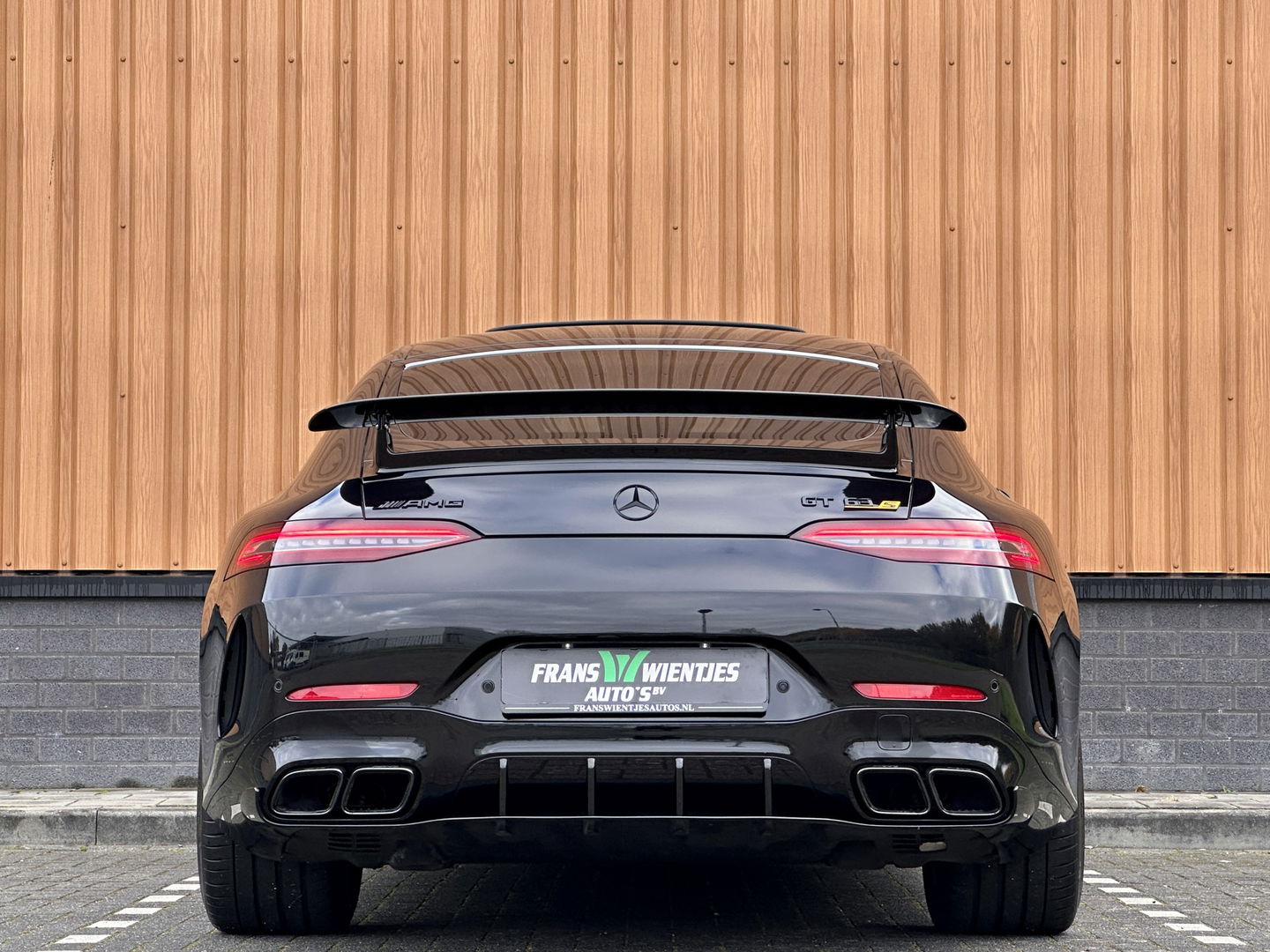 Mercedes-Benz AMG GT 4-Door Coupe 63 S 4MATIC+ Premium Plus | 640 PK! | 5 Persoons | Schuif/Kantel Dak | Performance Stoelen | AMG Dynamic Plus Package | AMG Aerodynamics Package |