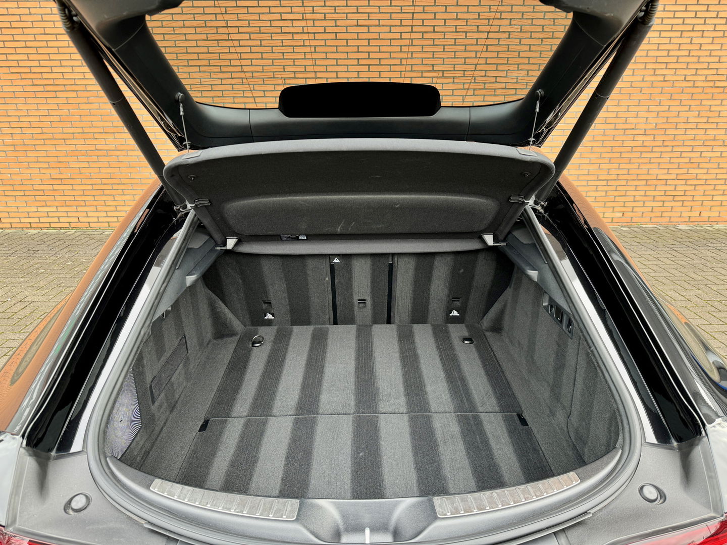 Mercedes-Benz AMG GT 4-Door Coupe GT 63 4MATIC+ Premium Plus | 640 PK! | 5 Persoons | Schuif/Kantel Dak | Performance Stoelen | AMG Dynamic Plus Package | AMG Aerodynamics Package |