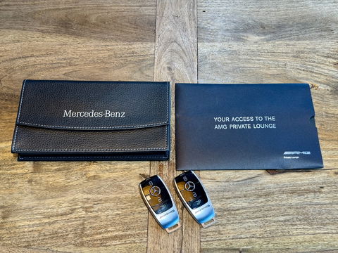 Mercedes-Benz AMG GT 4-Door Coupe 63 S 4MATIC+ Premium Plus | 640 PK! | 5 Persoons | Schuif/Kantel Dak | Performance Stoelen | AMG Dynamic Plus Package | AMG Aerodynamics Package |