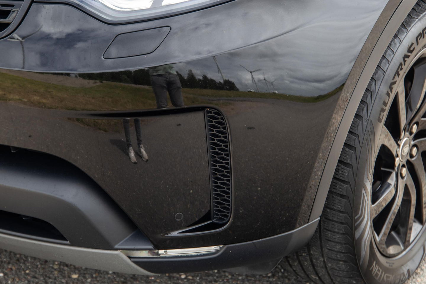 Land Rover Discovery 3.0 Td6 HSE GRIJS KENTEKEN / LEER / NAVI / LUCHTVERING / PANO / TREKHAAK