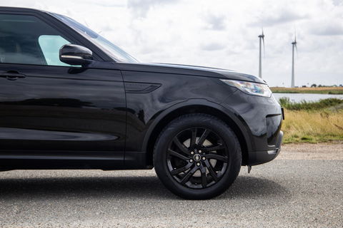 Land Rover Discovery 3.0 Td6 HSE GRIJS KENTEKEN / LEER / NAVI / LUCHTVERING / PANO / TREKHAAK