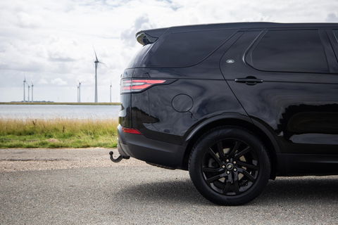 Land Rover Discovery 3.0 Td6 HSE GRIJS KENTEKEN / LEER / NAVI / LUCHTVERING / PANO / TREKHAAK