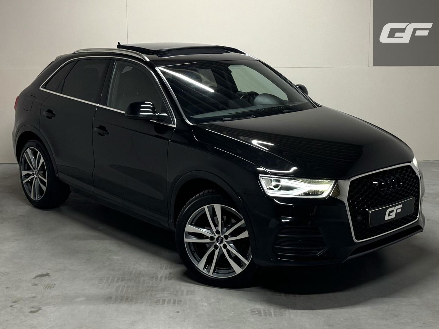 Audi Q3 1.4 TFSI CoD Sport Pano Cruise Navi Stoelverw. Trekh.