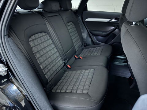 Audi Q3 1.4 TFSI CoD Sport Pano Cruise Navi Stoelverw. Trekh.