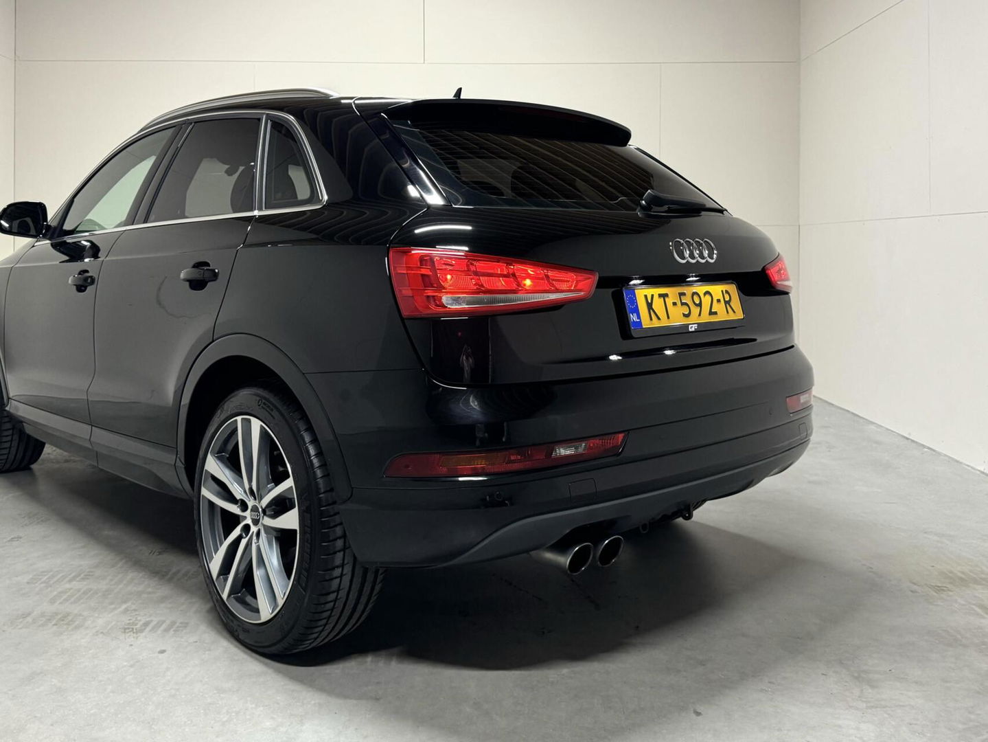 Audi Q3 1.4 TFSI CoD Sport Pano Cruise Navi Stoelverw. Trekh.