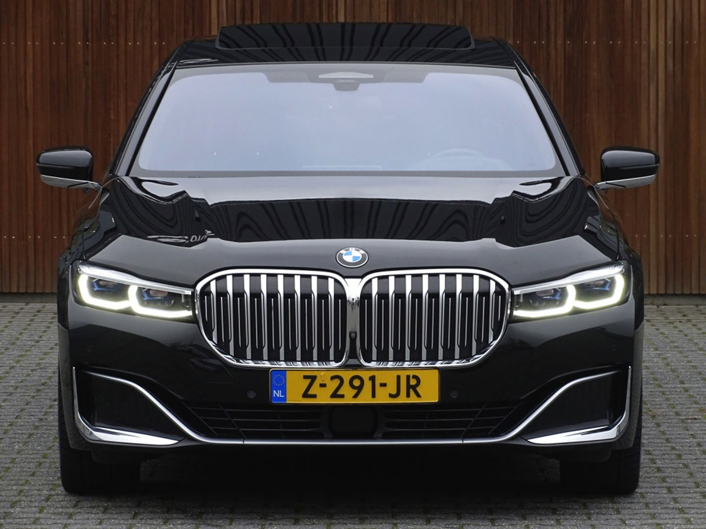 BMW 7 Serie 745Le 394PK VIP LANG / High Executive / M-Individual / Laser