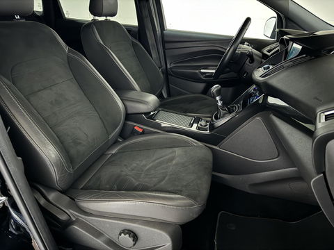 Ford Kuga 1.5 EcoBoost ST Line Navi Cruise Carplay PDC NAP