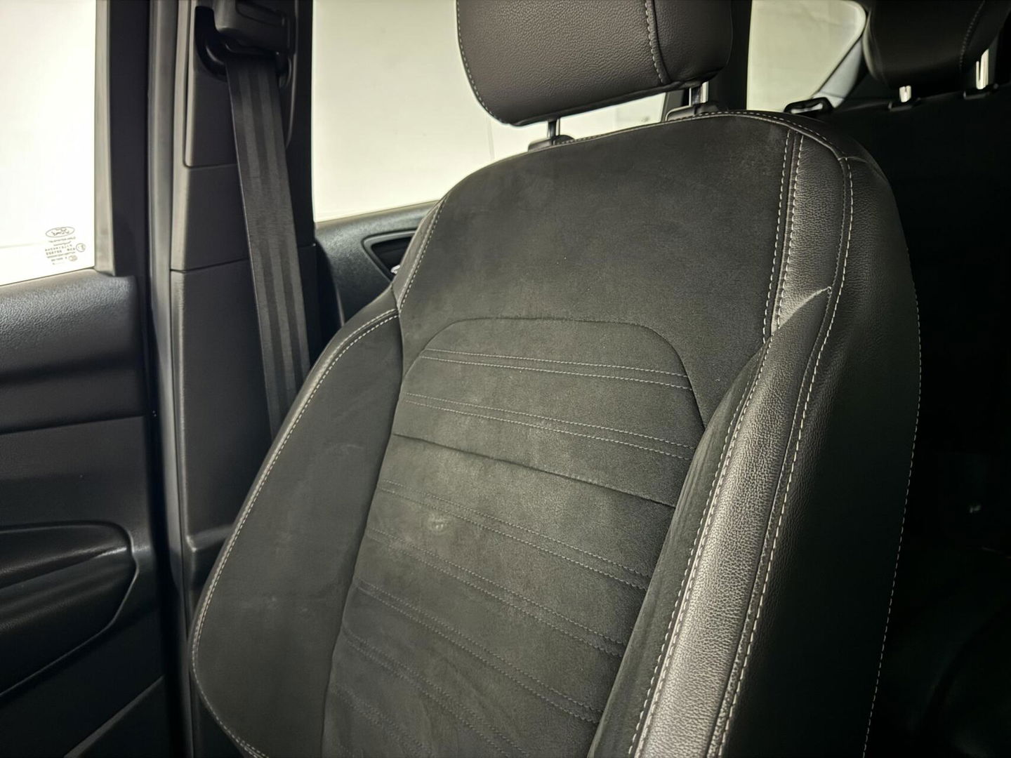 Ford Kuga 1.5 EcoBoost ST Line Navi Cruise Carplay PDC NAP