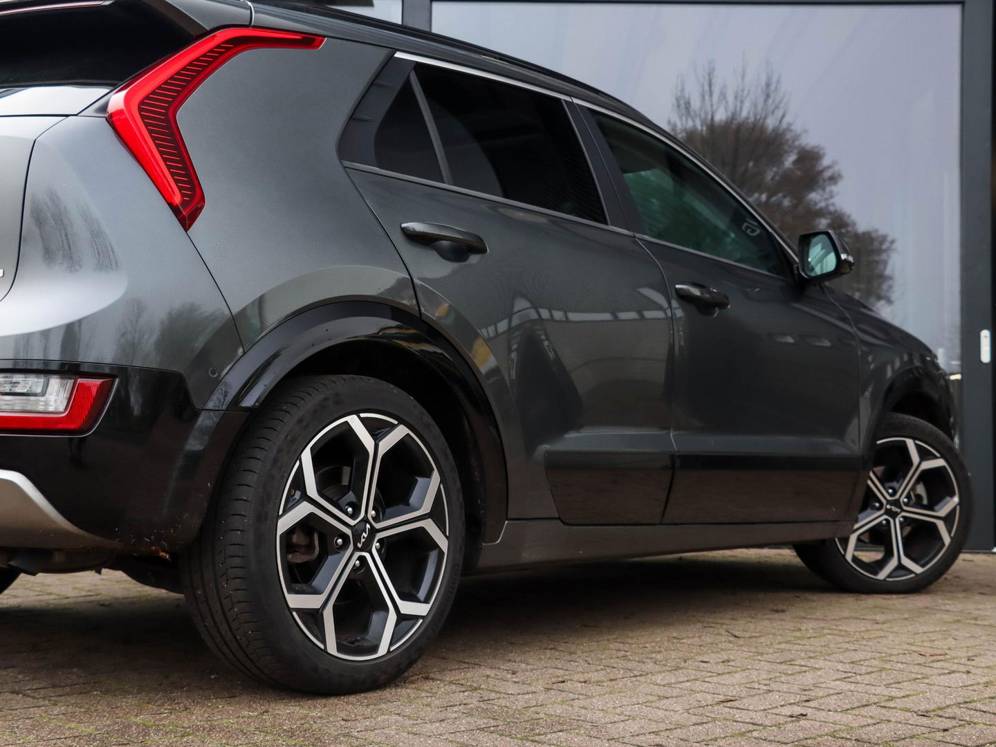 Kia Niro 1.6 GDi Hybrid ExecutiveLine Harman Kardon Panoramadak 18''