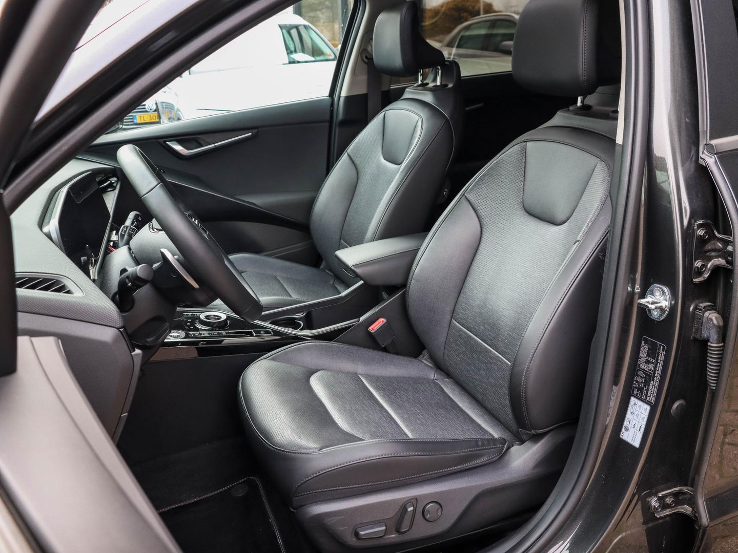 Kia Niro 1.6 GDi Hybrid ExecutiveLine Harman Kardon Panoramadak 18''