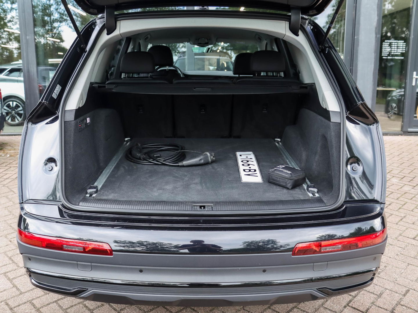 Audi Q7 55 TFSI e Quattro 380PK | Bang&Olufsen | Trekhaak | Luchtvering