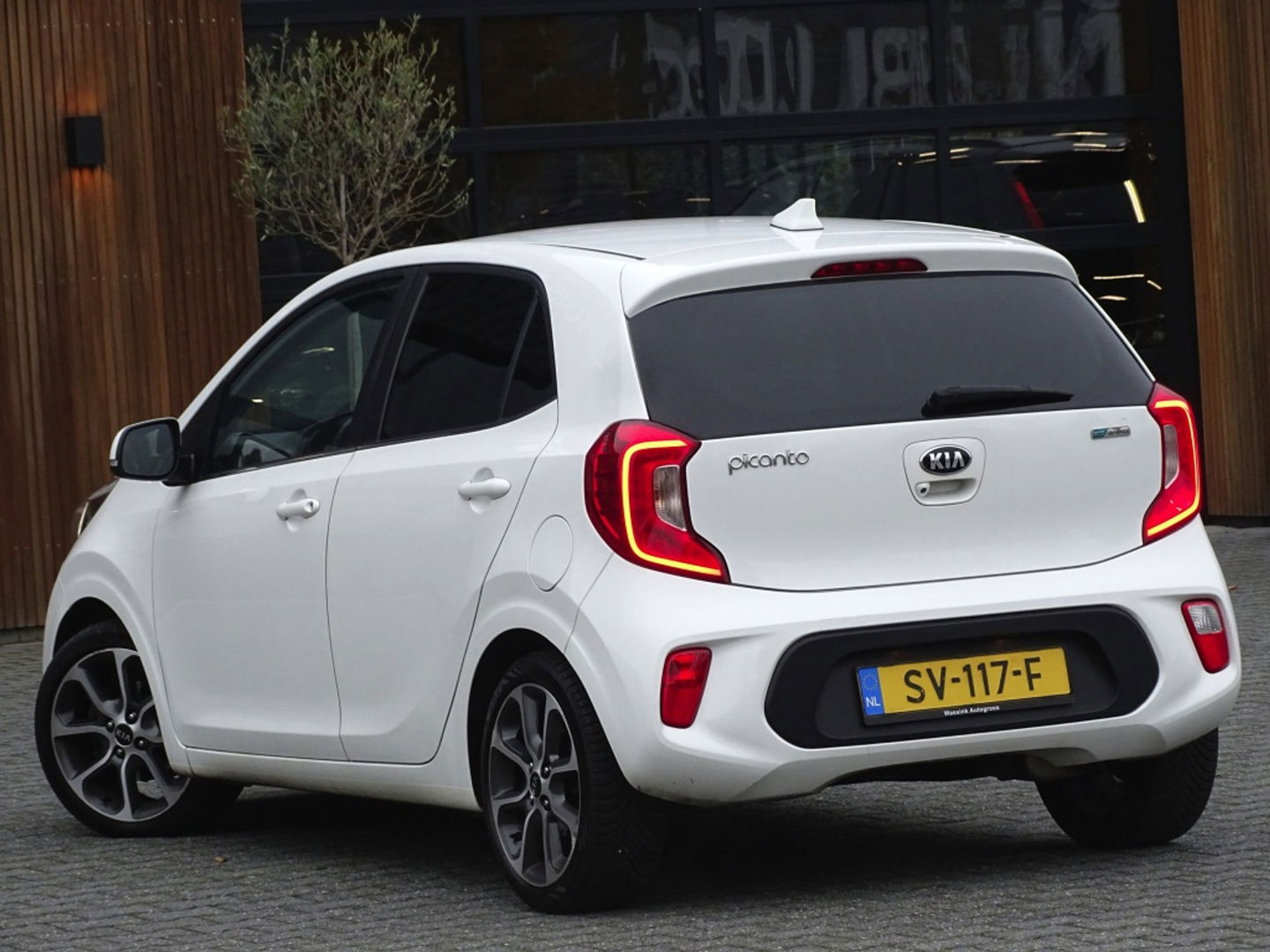 Kia Picanto 1.0 CVVT Design Ed. / luxe pakket / CarPlay / LED *NAP*