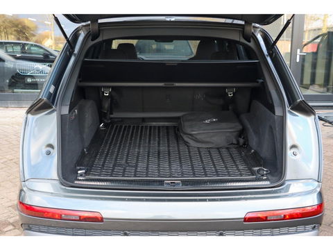 Audi Q7 55 TFSI e Quattro S Line 340pk | B&O Audio | Black Pack | Trekhaak
