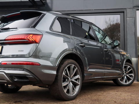 Audi Q7 55 TFSI e Quattro S Line 340pk | B&O Audio | Black Pack | Trekhaak