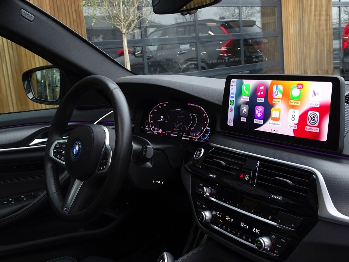 BMW 5 Serie Touring 530e 292PK M-Sport Individual / laser *NAP*