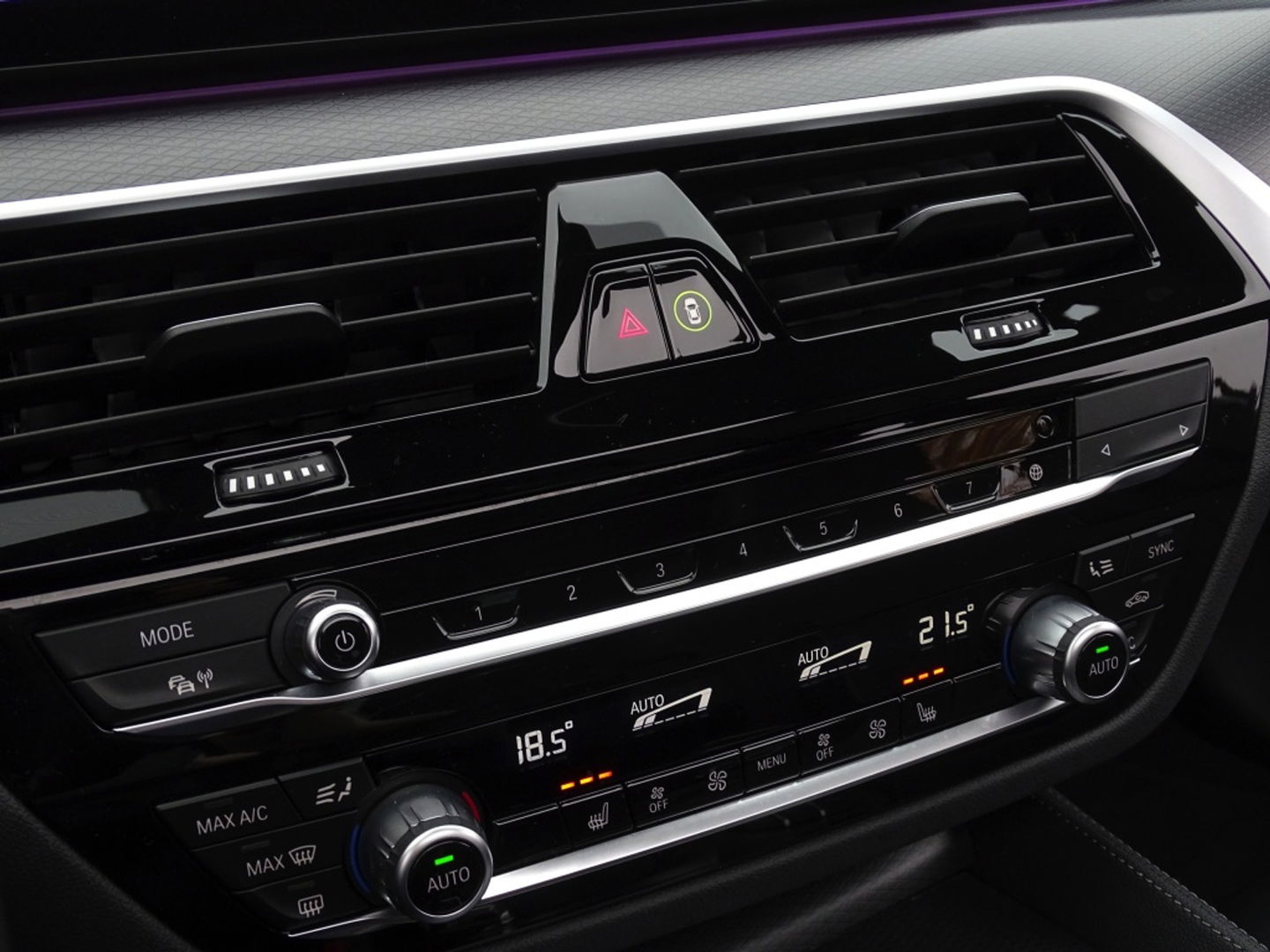 BMW 5 Serie Touring 530e 292PK M-Sport Individual / laser *NAP*