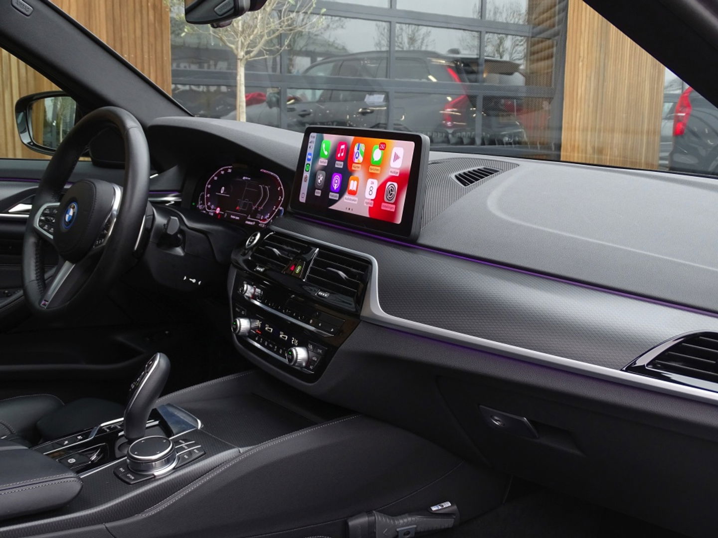 BMW 5 Serie Touring 530e 292PK M-Sport Individual / laser *NAP*