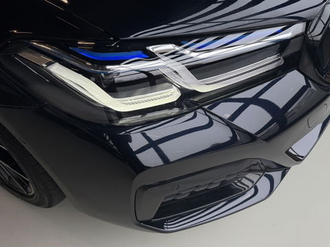 BMW 5 Serie Touring 530e 292PK M-Sport Individual / laser *NAP*