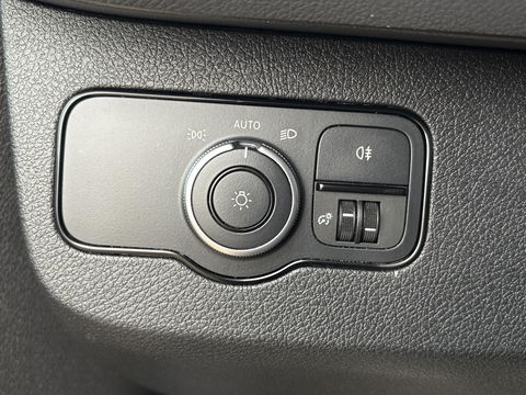 Mercedes-Benz Sprinter 317 L2H2 RWD | LED | Stoel gasgeveerd | 3.5 Ton |