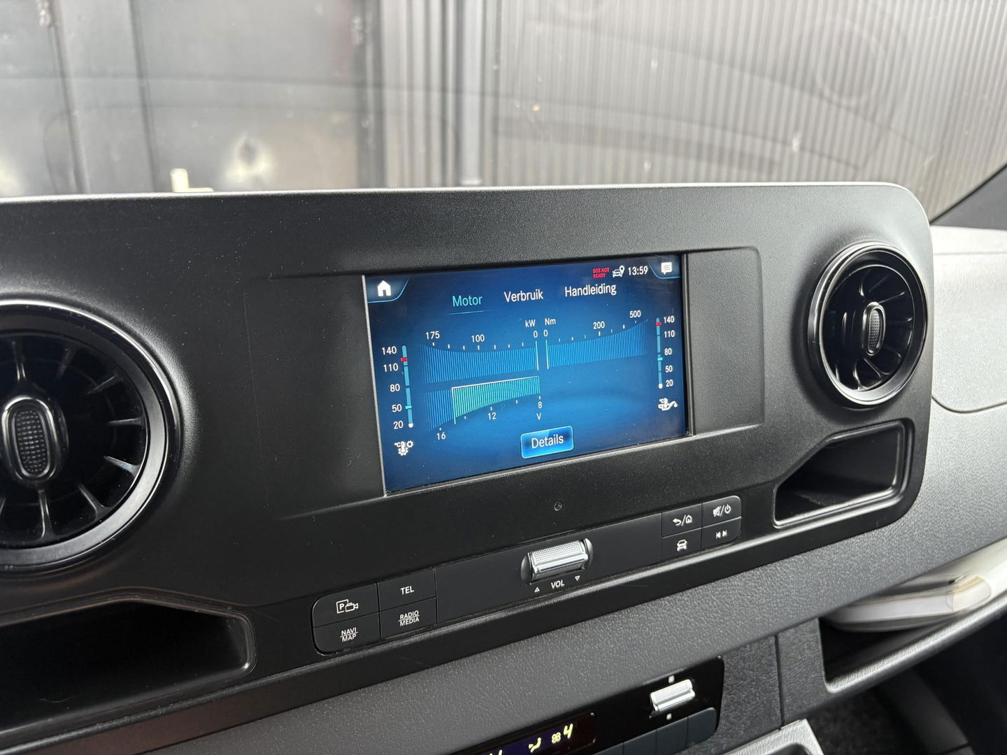 Mercedes-Benz Sprinter 317 L2H2 RWD | LED | Stoel gasgeveerd | 3.5 Ton |