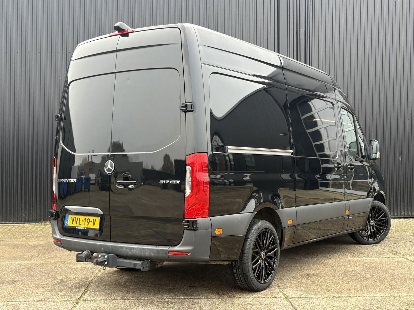 Mercedes-Benz Sprinter 317 L2H2 RWD | LED | Stoel gasgeveerd | 3.5 Ton |