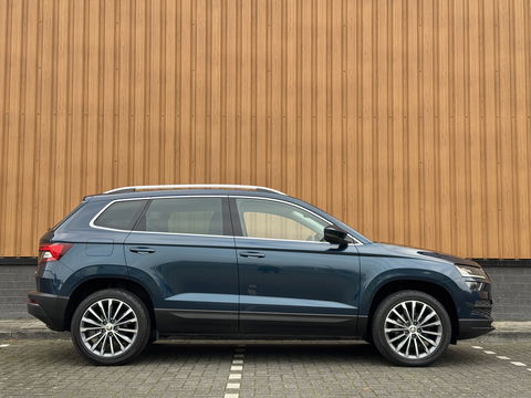 Škoda Karoq 1.5 TSI ACT Style | Automaat! | Apple Carplay | Android Auto | Camera | Navigatie | Stoelverwarming | Elektrische Achterklep | DAB | Adaptieve Cruise Control | Sfeerverlichting |