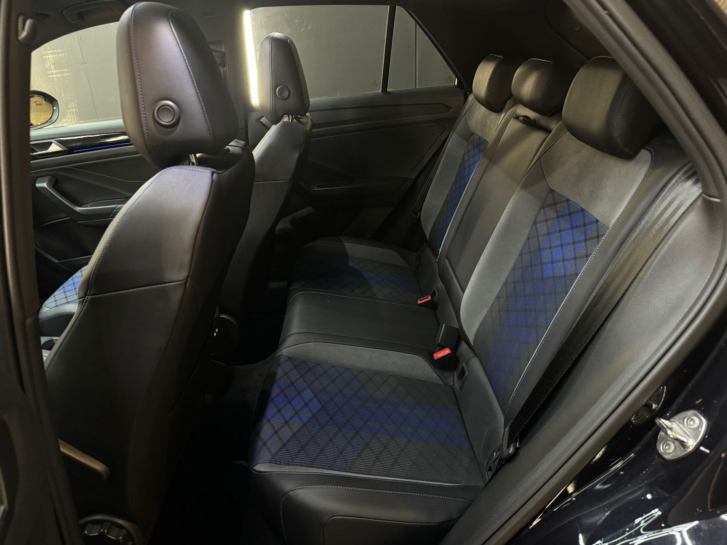 Volkswagen T-Roc 2.0 TSI 4Motion R Pano|Akra|IQ|Keyless|ACC