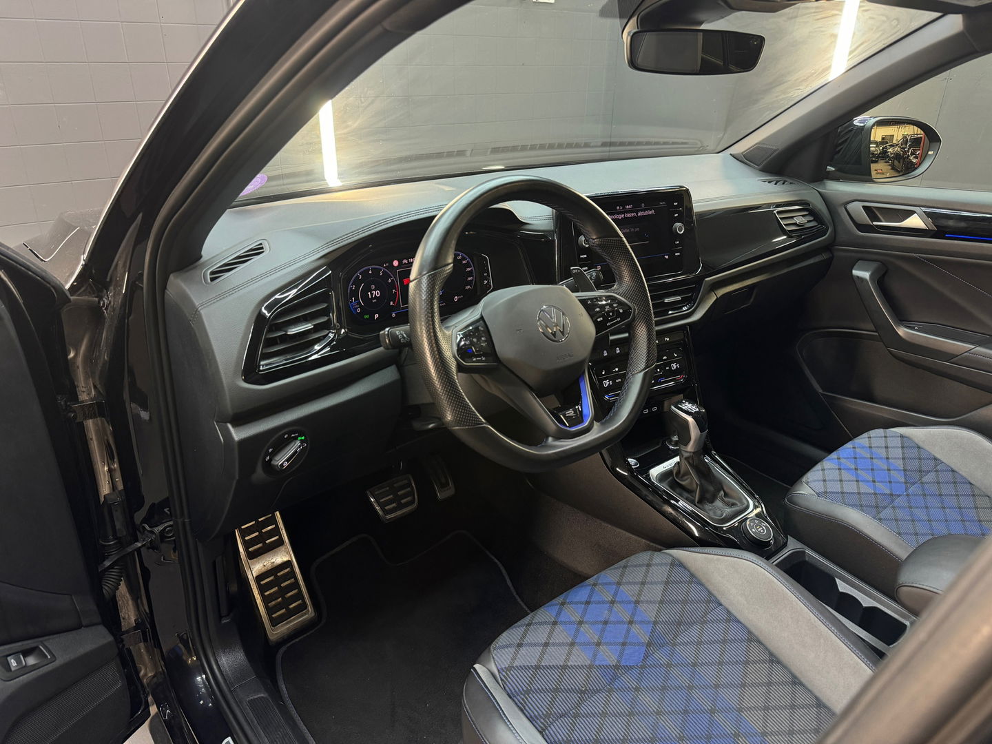 Volkswagen T-Roc 2.0 TSI 4Motion R Pano|Akra|IQ|Keyless|ACC