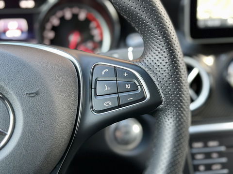 Mercedes-Benz GLA 220 4Matic Premium | Achteruitrijcamera | Parkeersensoren | Cruise Control | Stoelverwarming | Apple Carplay | Android Auto | Dynamic Select | LED | Elektrische Achterklep