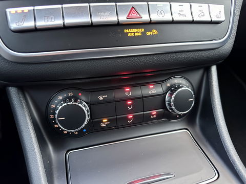 Mercedes-Benz GLA 220 4Matic Premium | Achteruitrijcamera | Parkeersensoren | Cruise Control | Stoelverwarming | Apple Carplay | Android Auto | Dynamic Select | LED | Elektrische Achterklep