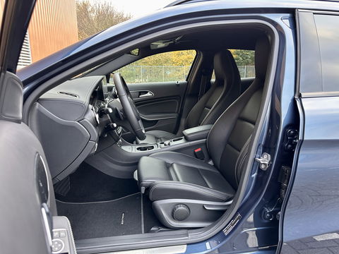 Mercedes-Benz GLA 220 4Matic Premium | Achteruitrijcamera | Parkeersensoren | Cruise Control | Stoelverwarming | Apple Carplay | Android Auto | Dynamic Select | LED | Elektrische Achterklep