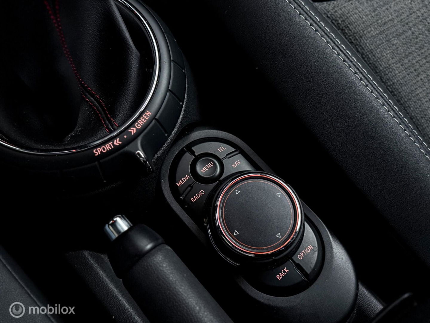 MINI Cooper Mini 1.5 Chili | LED | Full Navi | Klima | JCW