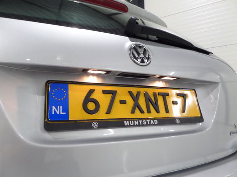 Volkswagen GOLF Variant 1.2 TSI Comfortline Executive "Origineel NL!" Trekhaak Parkeersensoren Navigatie Bluetooth Cruise-control