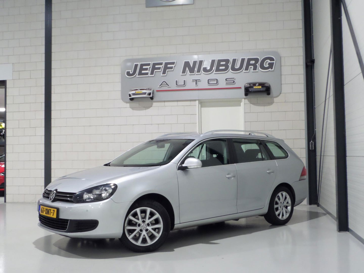 Volkswagen GOLF Variant 1.2 TSI Comfortline Executive "Origineel NL!" Trekhaak Parkeersensoren Navigatie Bluetooth Cruise-control