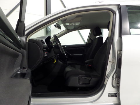 Volkswagen GOLF Variant 1.2 TSI Comfortline Executive "Origineel NL!" Trekhaak Parkeersensoren Navigatie Bluetooth Cruise-control