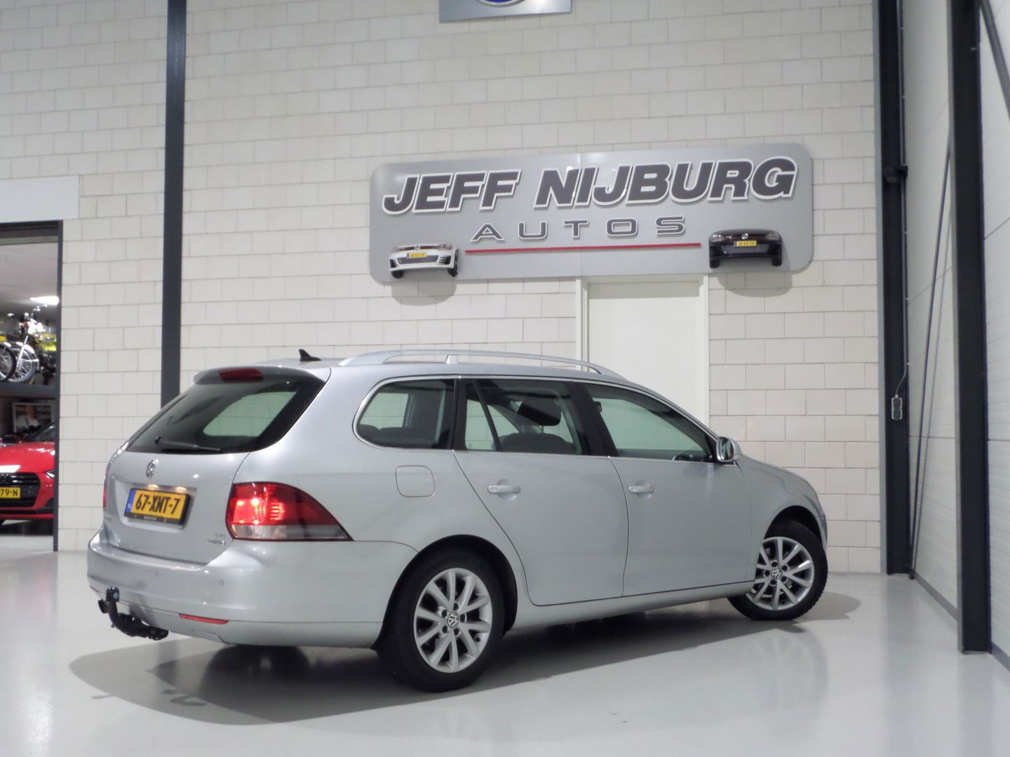 Volkswagen GOLF Variant 1.2 TSI Comfortline Executive "Origineel NL!" Trekhaak Parkeersensoren Navigatie Bluetooth Cruise-control