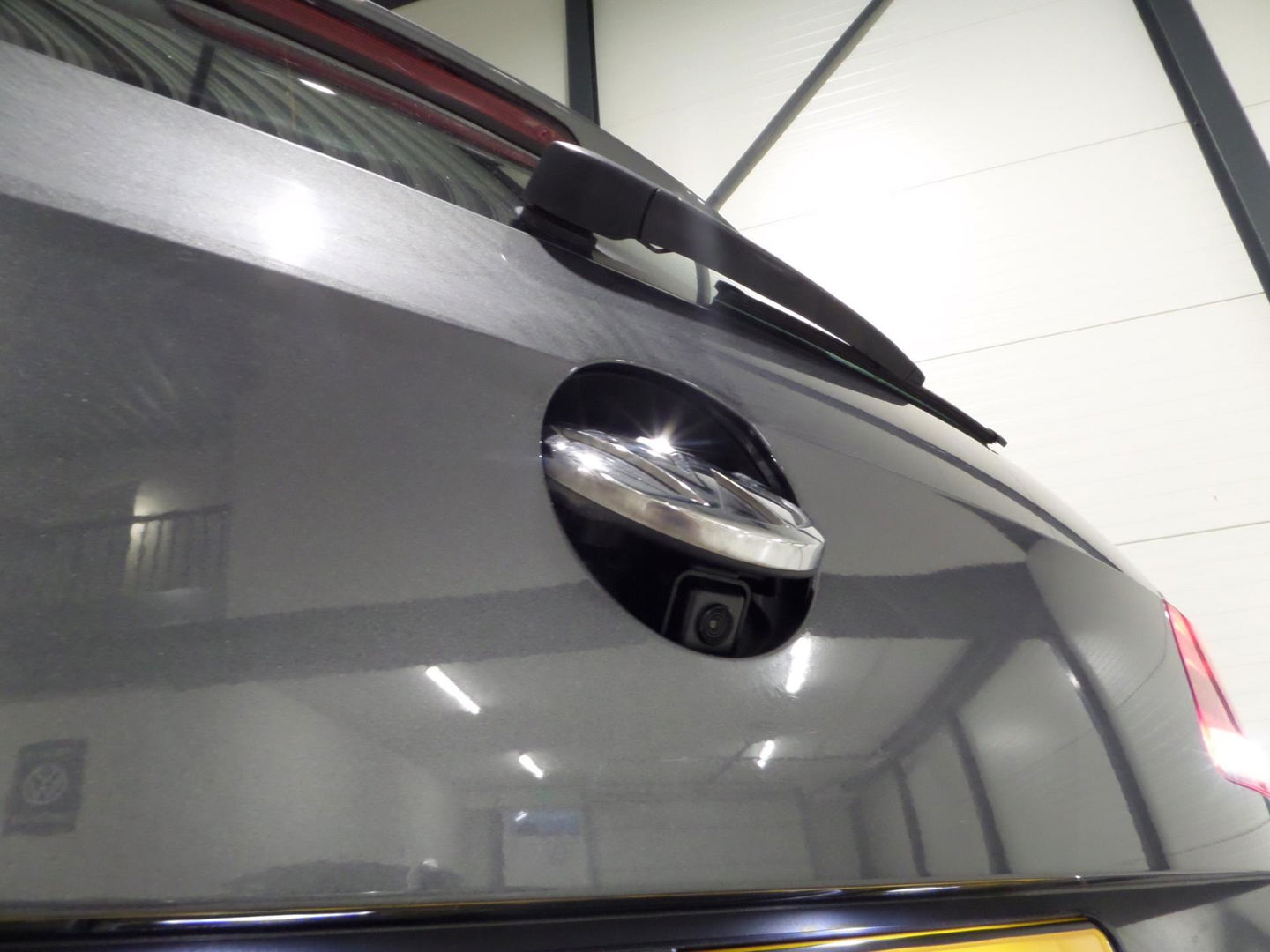 Volkswagen Golf Sportsvan 1.0 TSI DSG Highline "Origineel NL!" 1e eigenaar! Automaat! Apple-Carplay Camera Stoelverwarming Parkeer