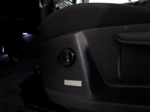 Volkswagen Golf Sportsvan 1.0 TSI DSG Highline "Origineel NL!" 1e eigenaar! Automaat! Apple-Carplay Camera Stoelverwarming Parkeer