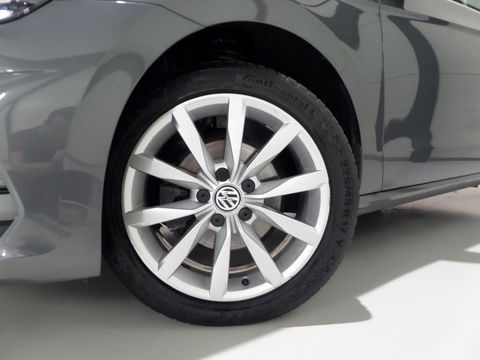 Volkswagen Golf Sportsvan 1.0 TSI DSG Highline "Origineel NL!" 1e eigenaar! Automaat! Apple-Carplay Camera Stoelverwarming Parkeer