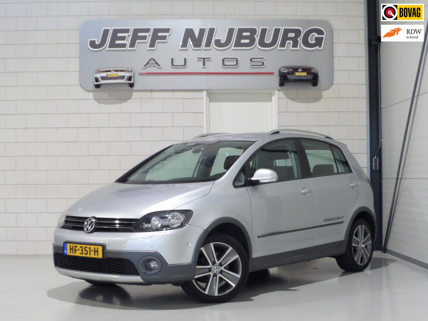 Volkswagen Golf Plus Cross 1.4 TSI 122PK Highline Apple-Carplay Stoelverwarming Trekhaak Navigatie Bluetooth Parkeersensoren