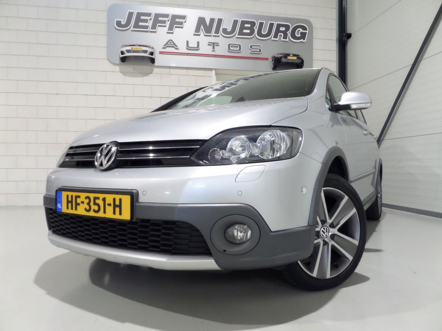 Volkswagen Golf Plus Cross 1.4 TSI 122PK Highline Apple-Carplay Stoelverwarming Trekhaak Navigatie Bluetooth Parkeersensoren