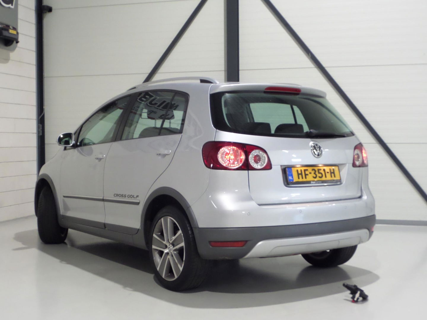 Volkswagen Golf Plus Cross 1.4 TSI 122PK Highline Apple-Carplay Stoelverwarming Trekhaak Navigatie Bluetooth Parkeersensoren